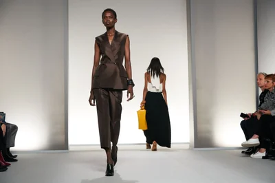 Look 14